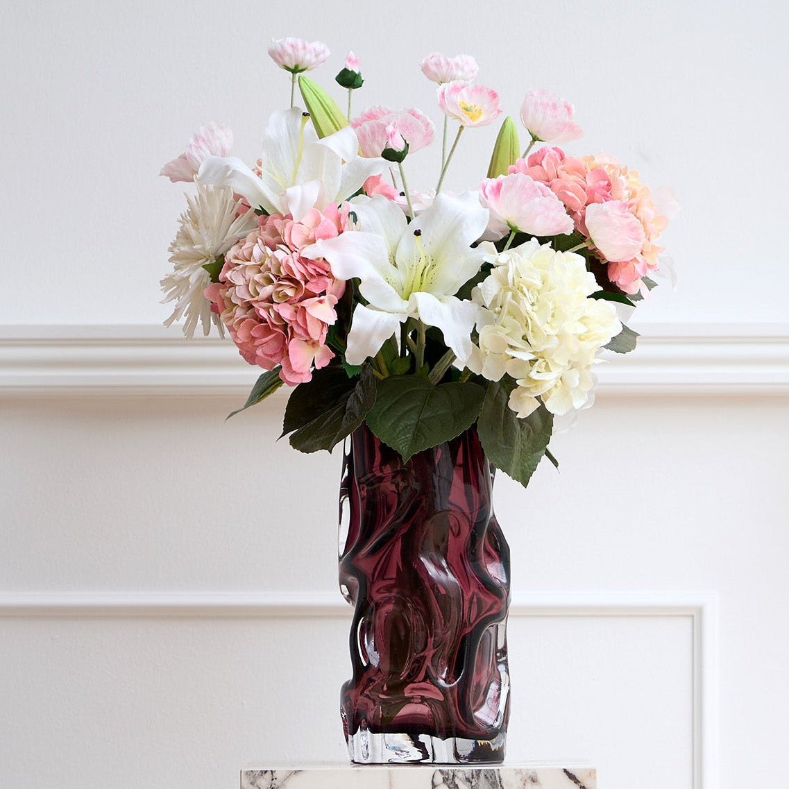 Velvet vase