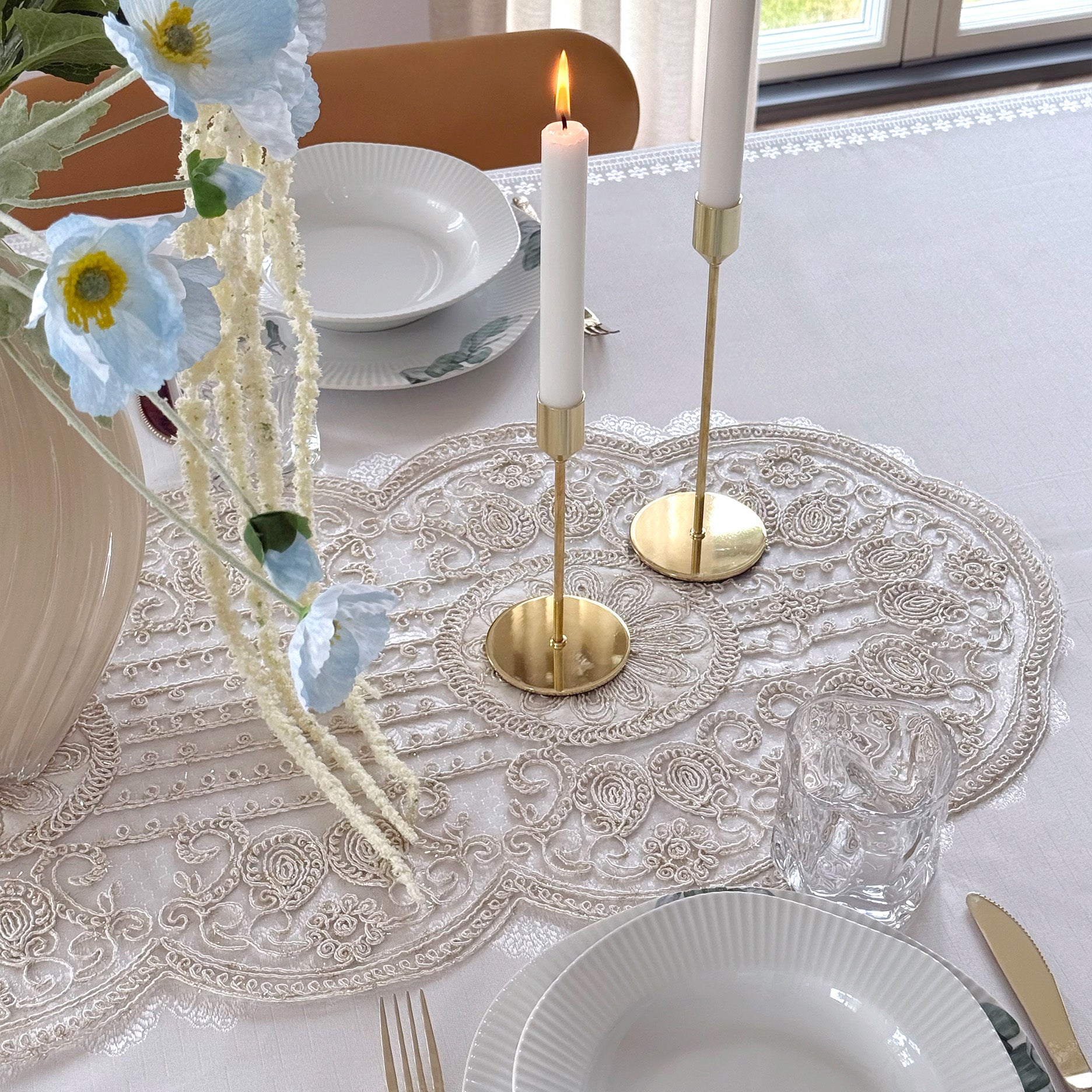 Vintage Spitzen-Tischläufer - Oval