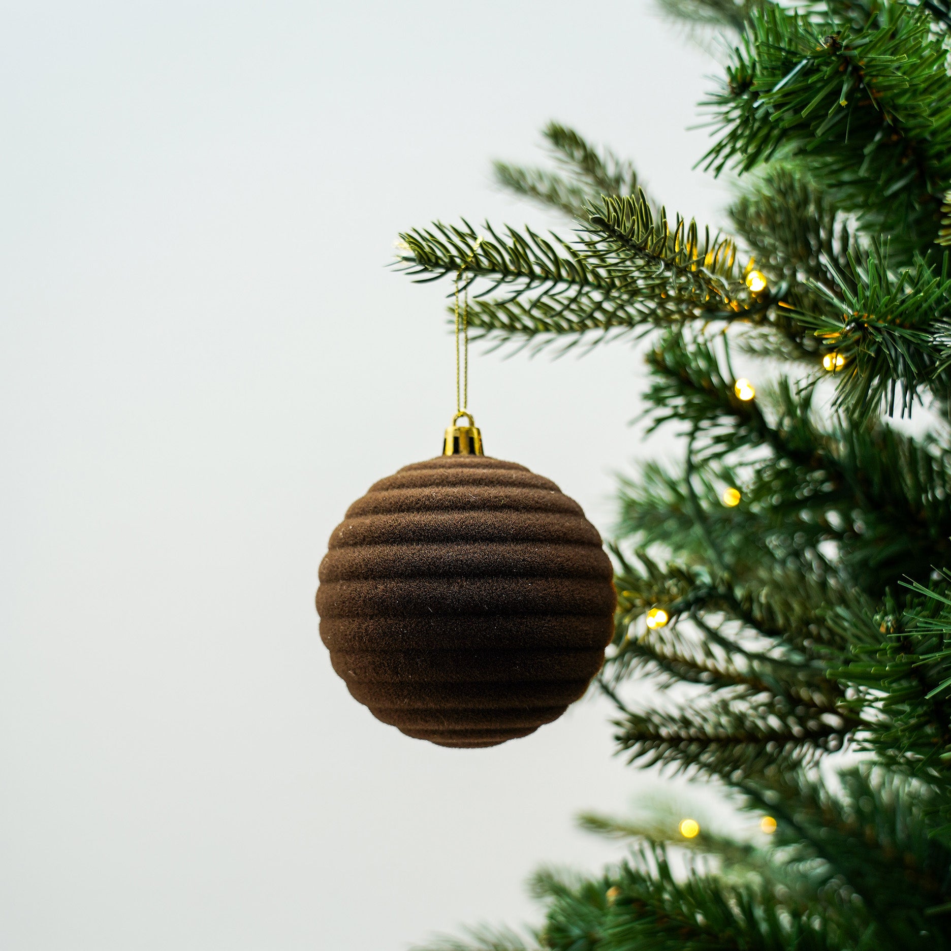 Weihnachtskugel aus Samt - 8 cm