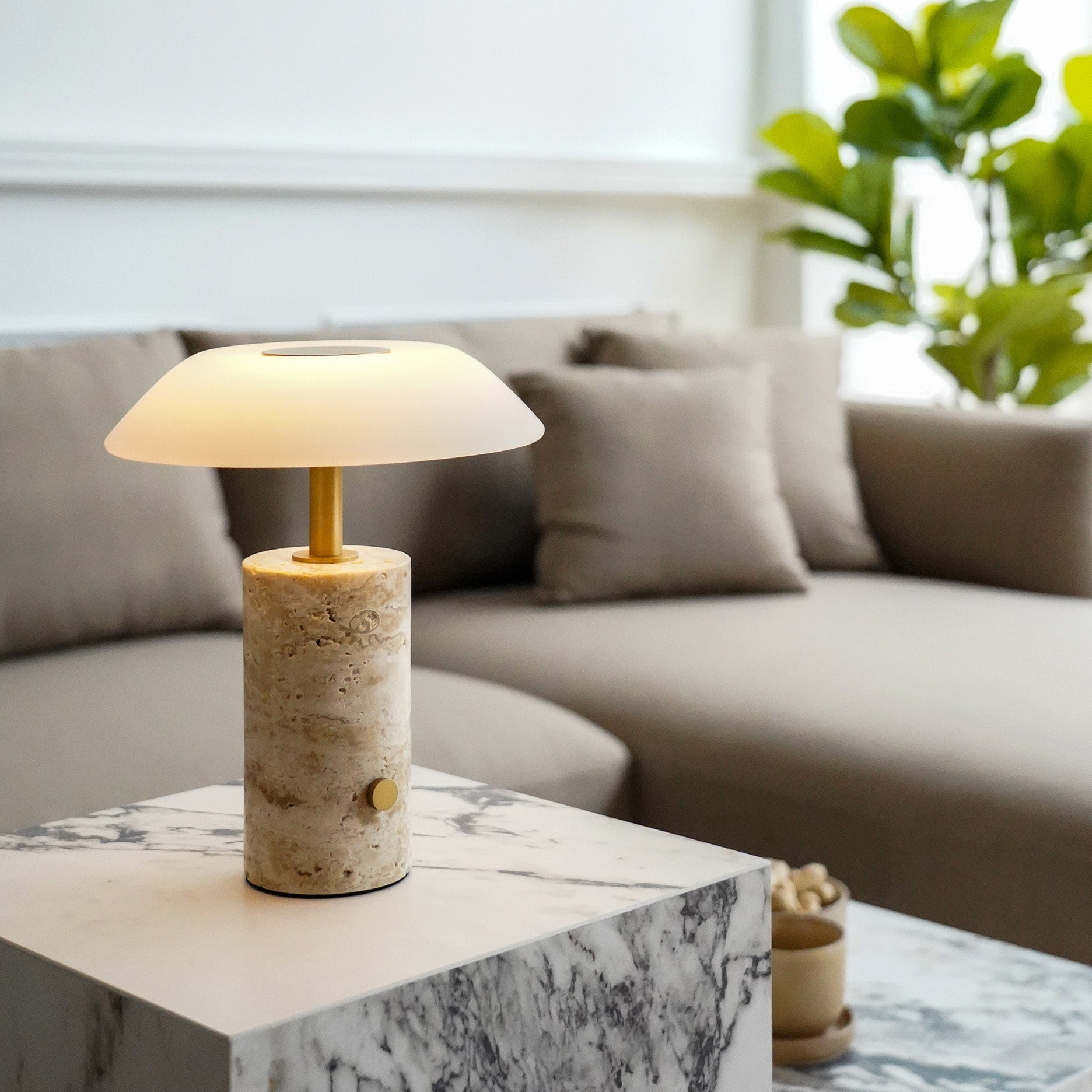 Nero Travertin LED-Lampe