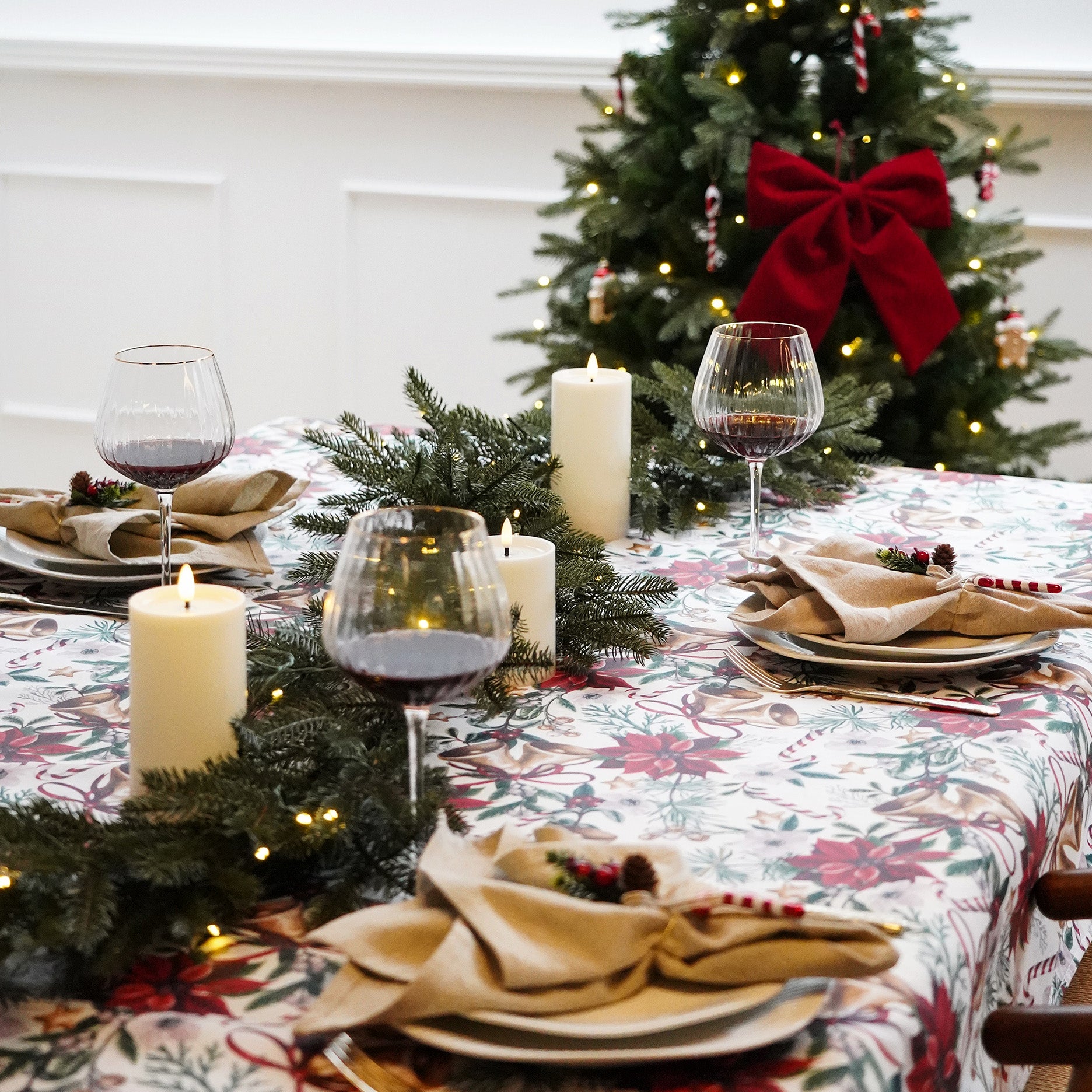 Nordic X'mas Tischdecke 140 x 350