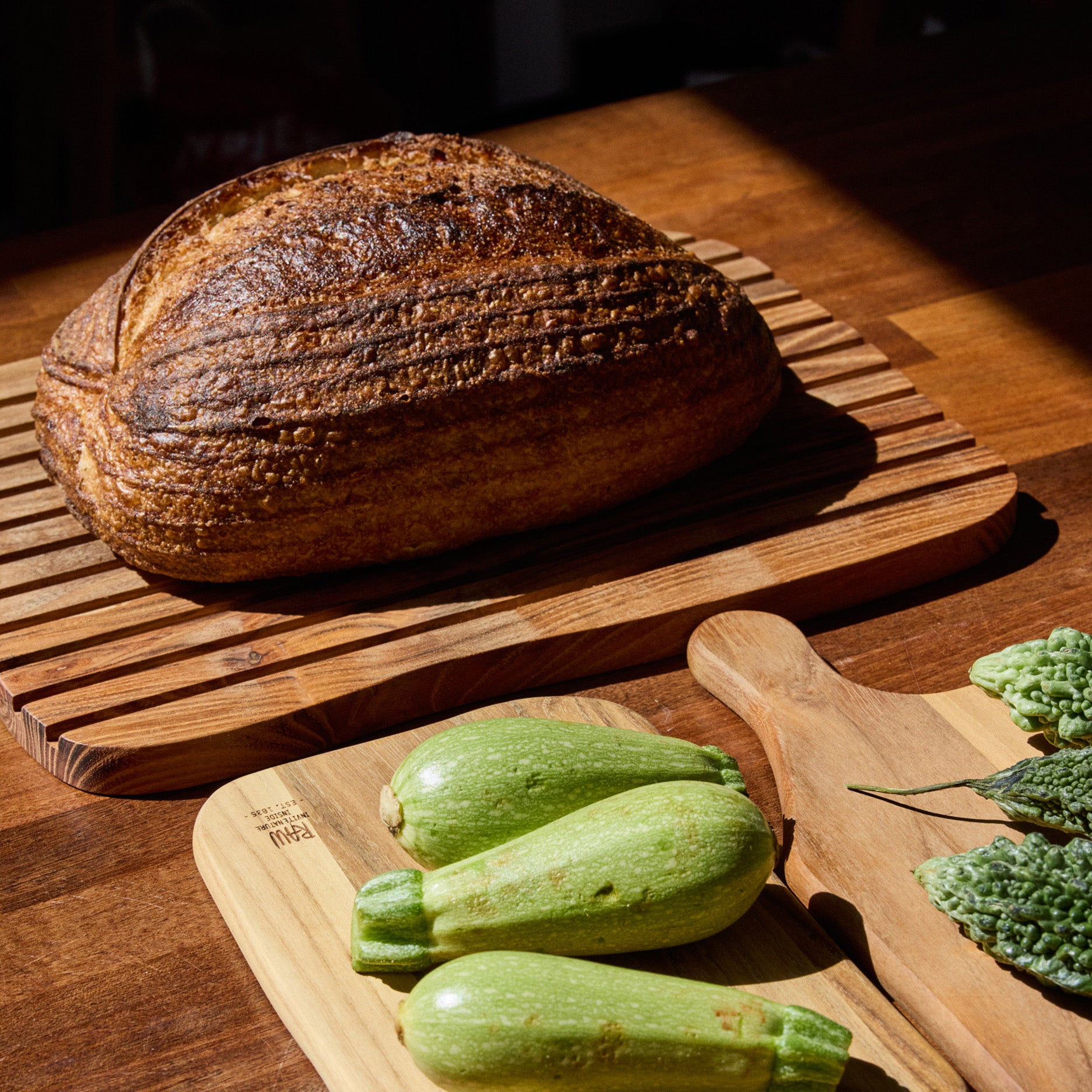 RAW Brotschneidebrett 36 x 27 cm