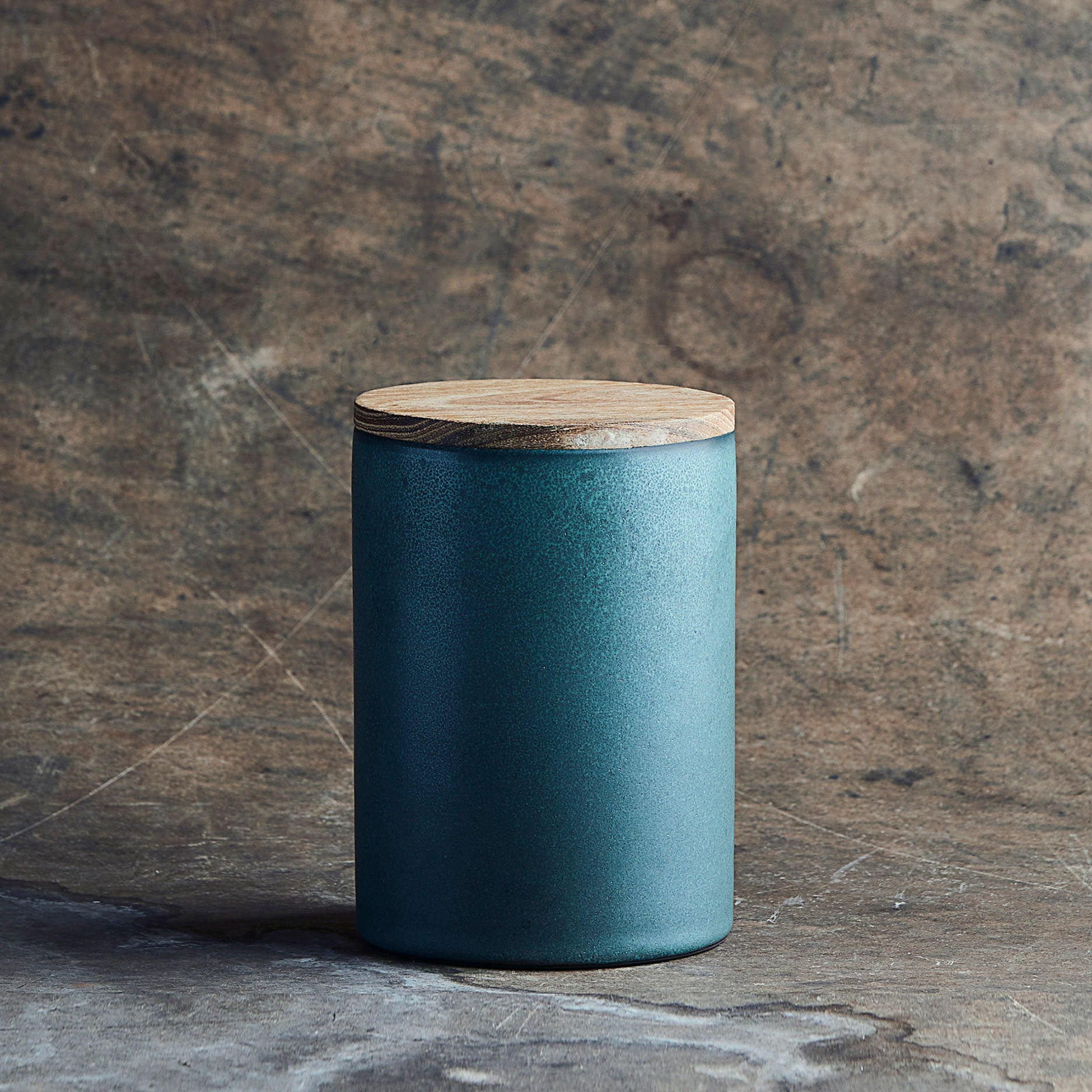 RAW Krug mit Teakdeckel northern green