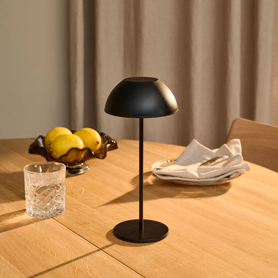 Carino LED Lampe Schwarz