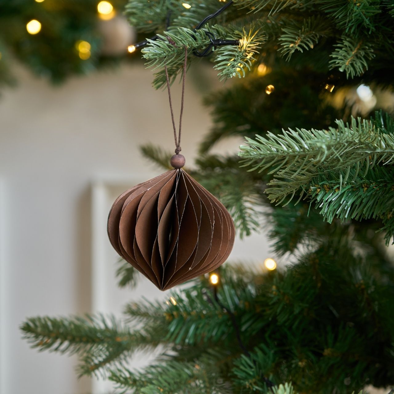 Oria Papier-Weihnachtskugel