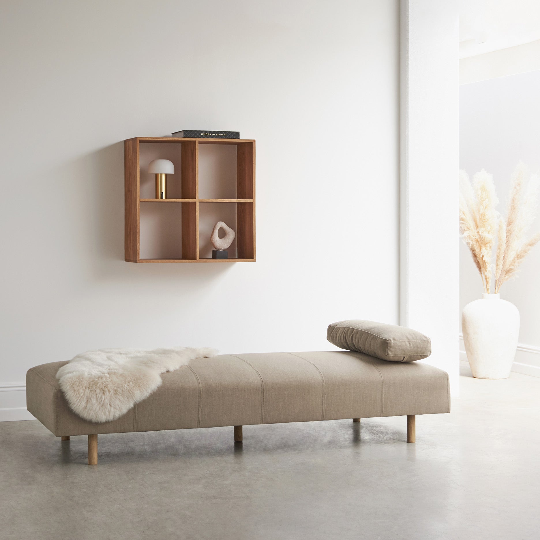Stapleton II Daybed mit Eichenfüßen