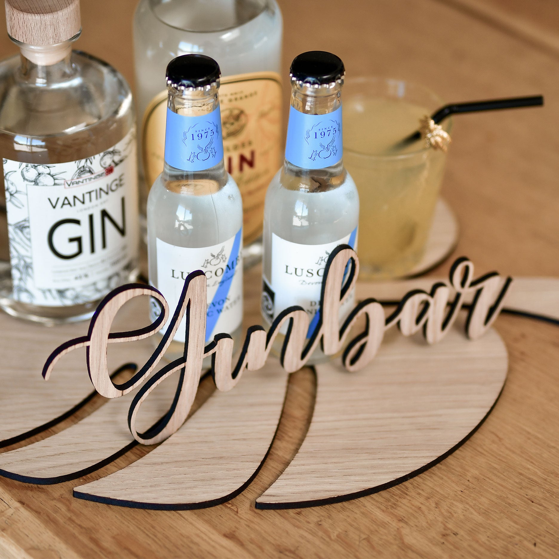 Ginbar vægophæng