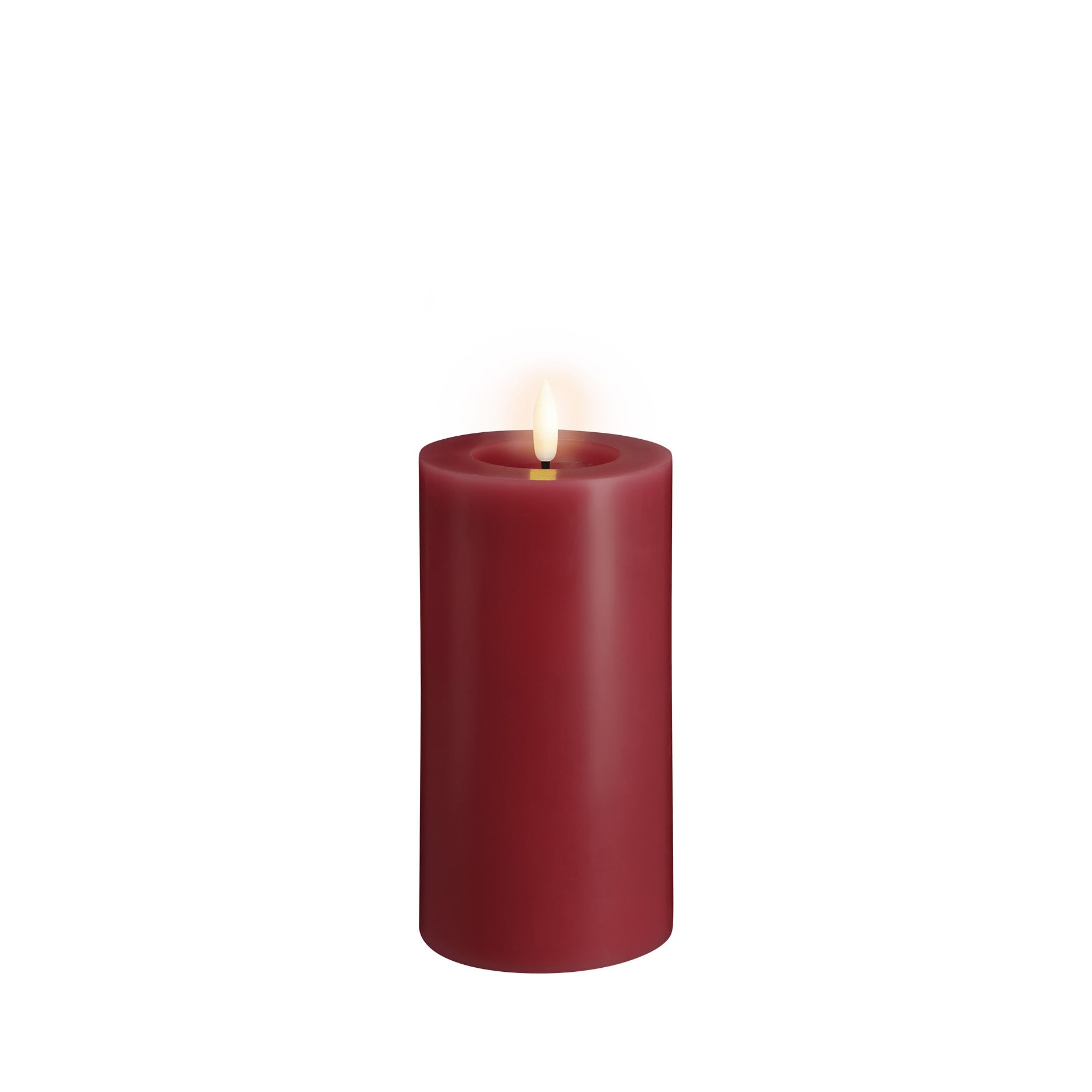 LED pillar candle 7,4x15 cm cranberry red