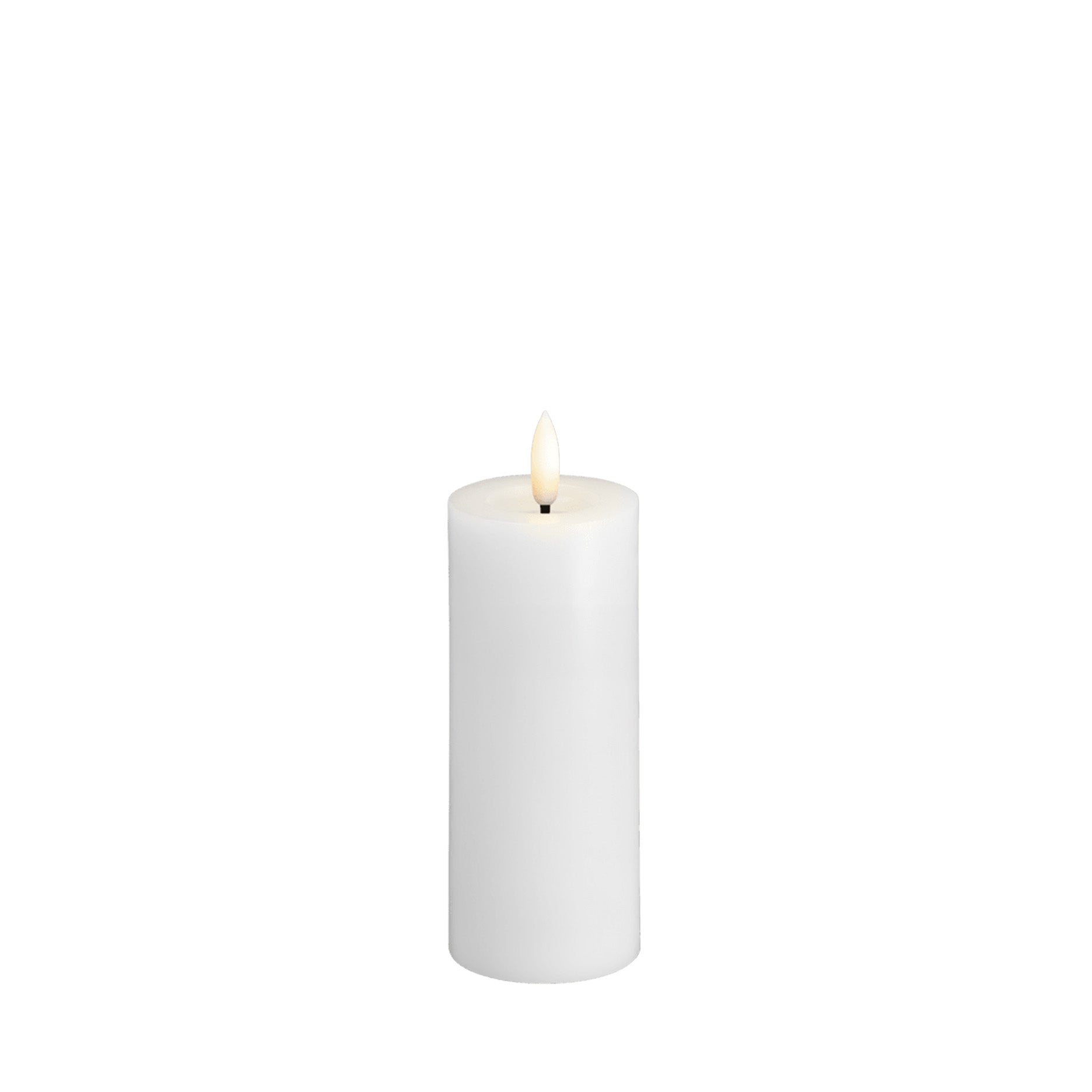 LED Stumpenkerze 4,9 x 12,5 cm classic white