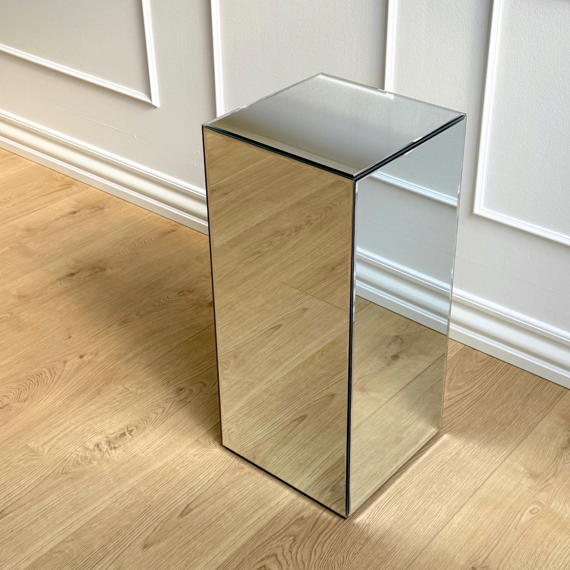 Spejlpodium H65 transparent