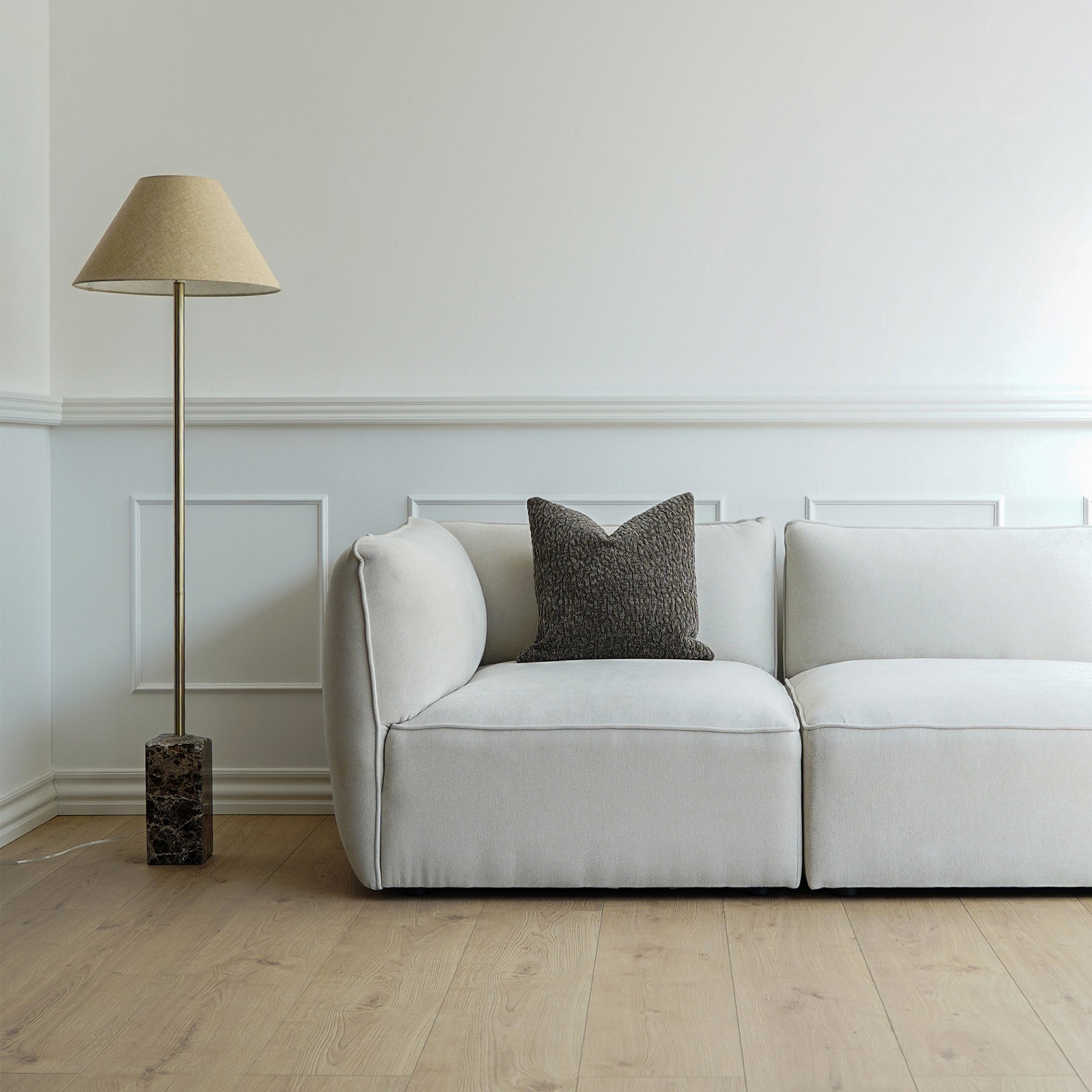 Braune Marmor Stehlampe
